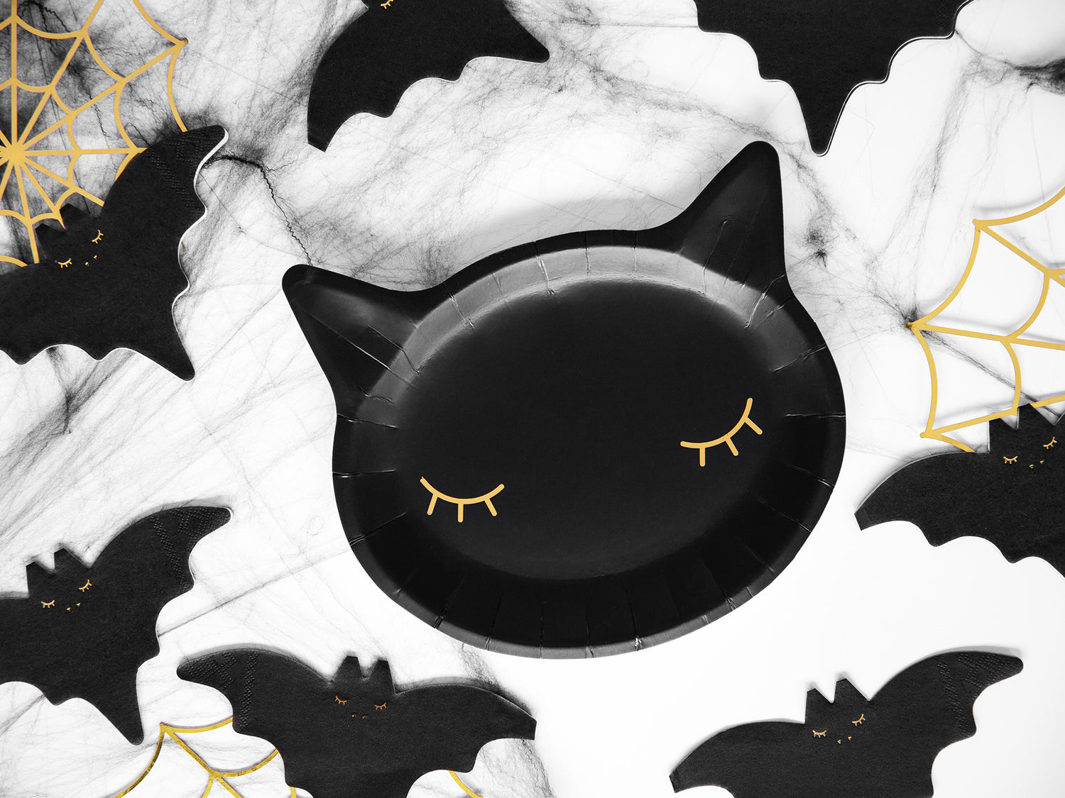 black cat halloween plates